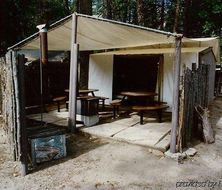 Housekeeping Camp Hotell Curry Village Restaurant bilde